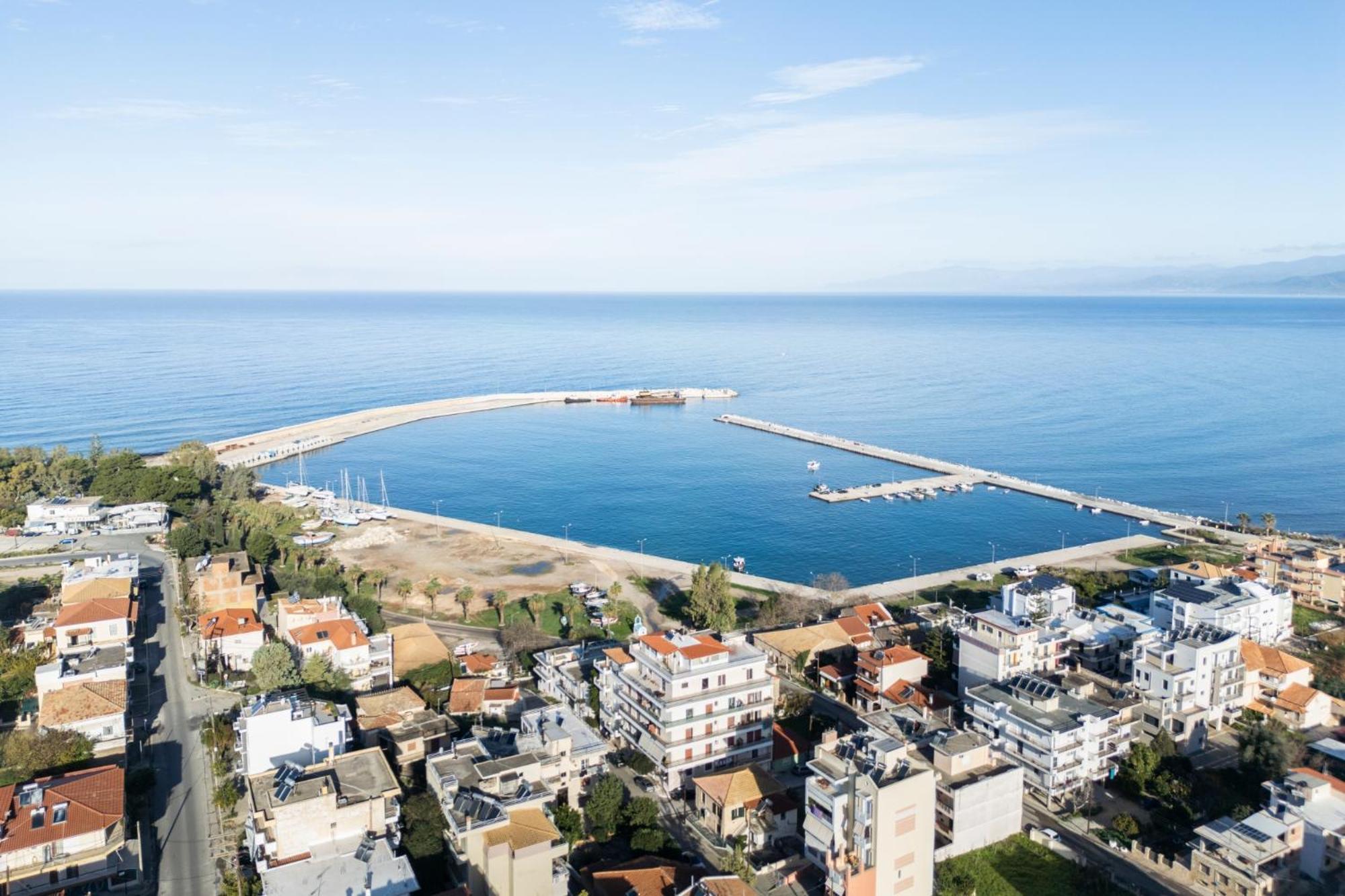 Rincon De Luz Villa Kyparissia Exterior photo